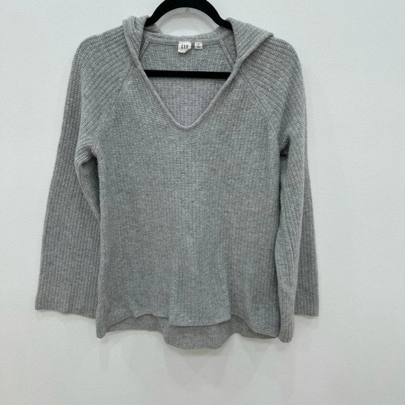 Gap Merino Wool Ribbed Hooded V-Neck Sweater, Grey, M - Picture 2 of 4